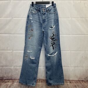 NEW! Arizona Highest Rise Skater Jeans Snake Floral Embroidered Distressed Sz 6